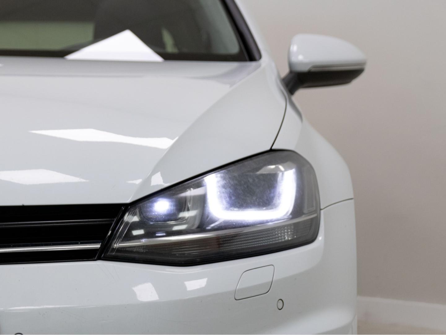 Volkswagen Golf Sport 2.0 TDI 150cv BMT DSG