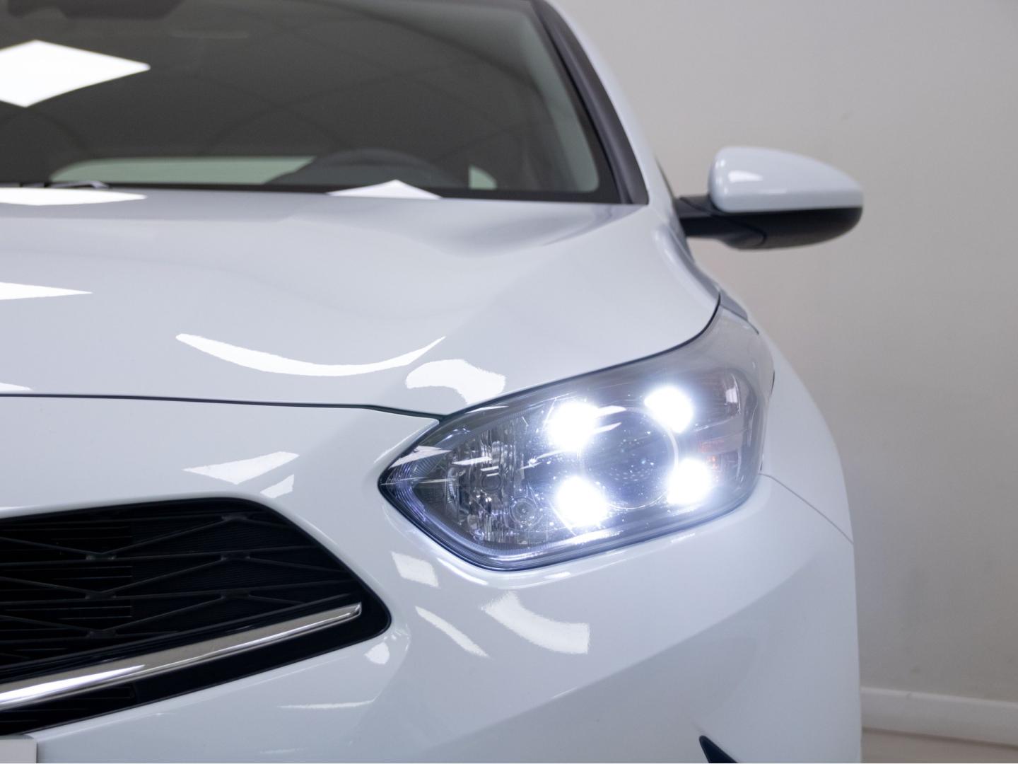 Kia Ceed 1.0 T-GDi 74kW (100CV)) Concept