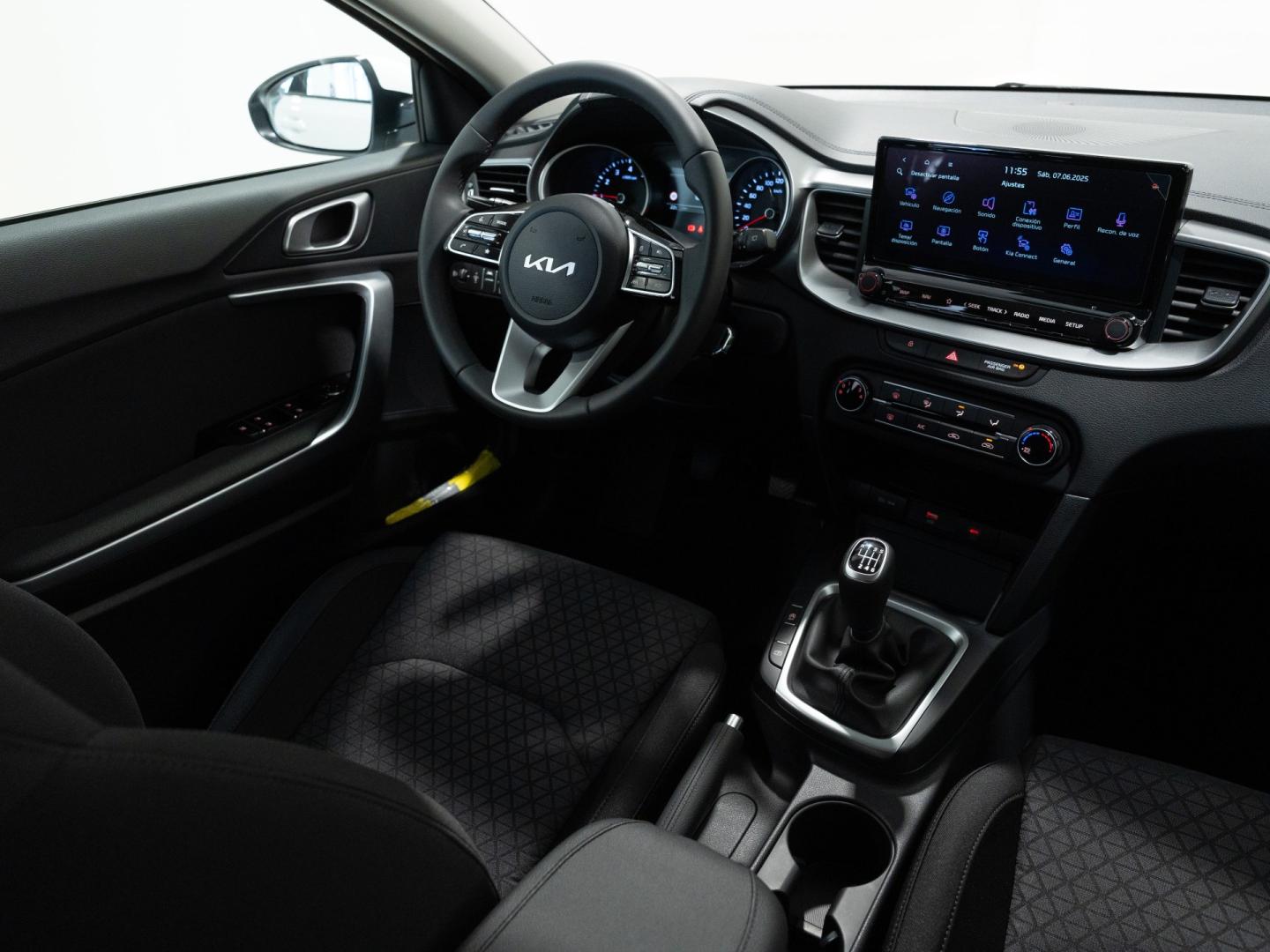 Kia Ceed 1.0 T-GDi 74kW (100CV)) Concept