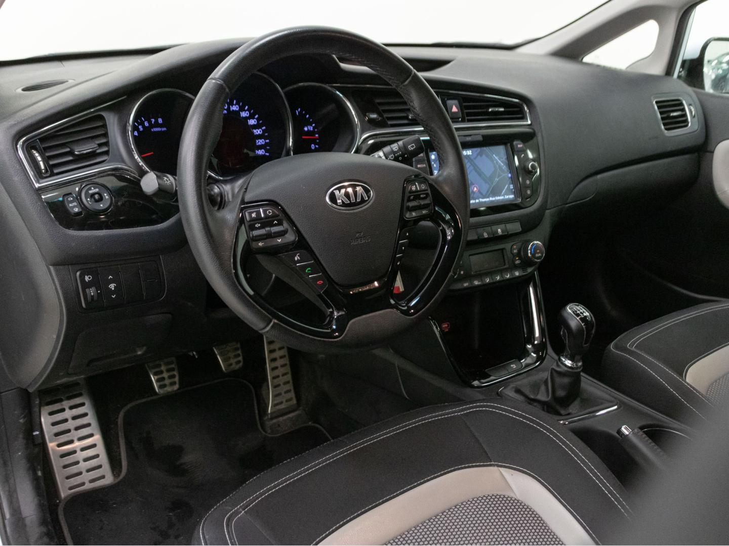 Kia cee