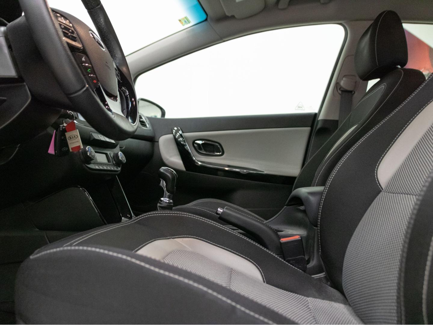 Kia cee