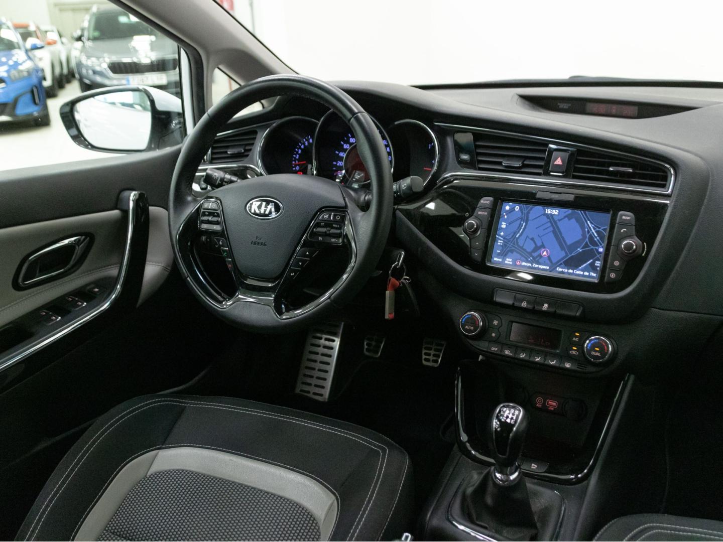 Kia cee