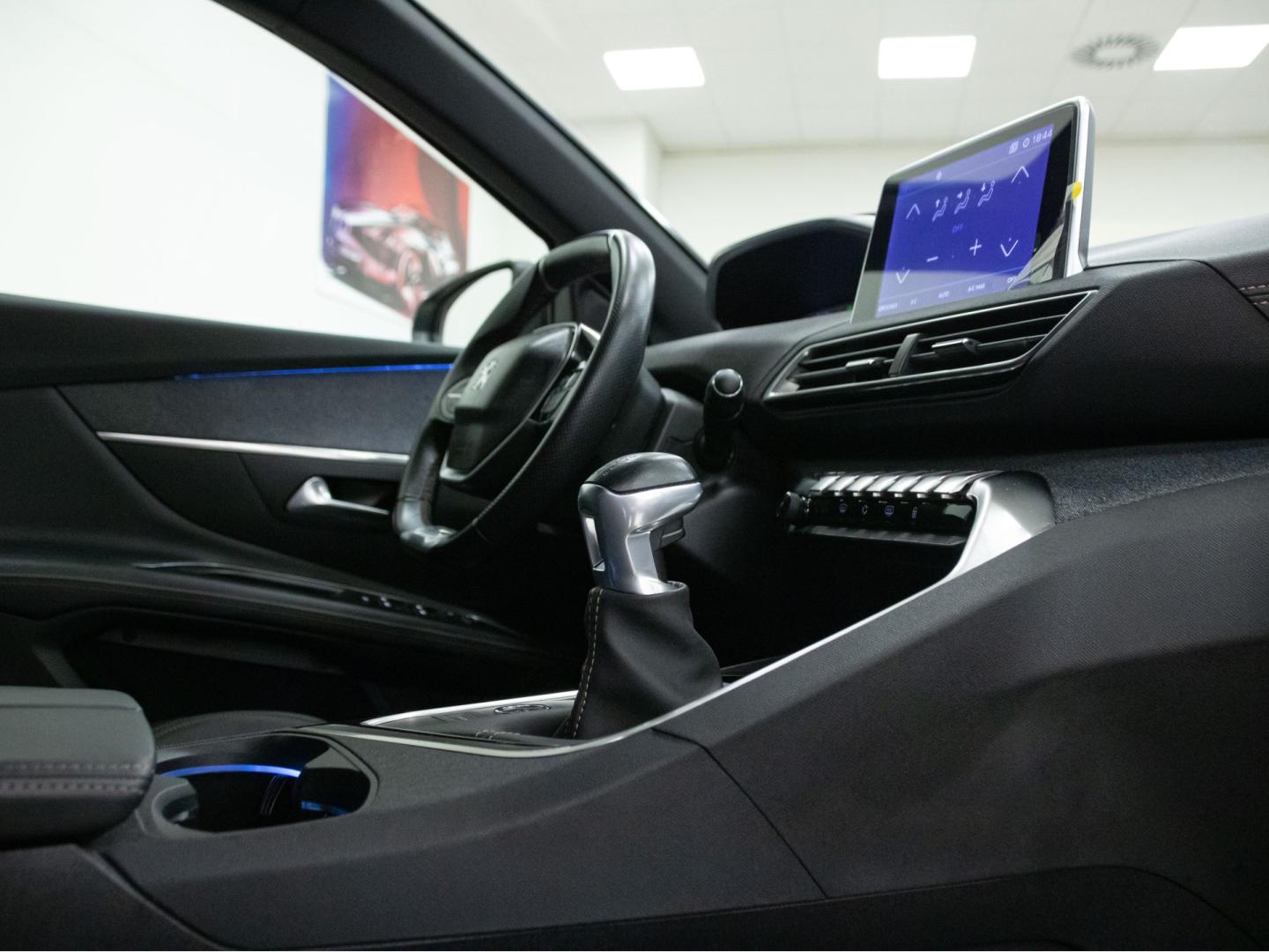 Peugeot 3008 1.2 PURETECH 96KW (130CV) GT LINE S&S