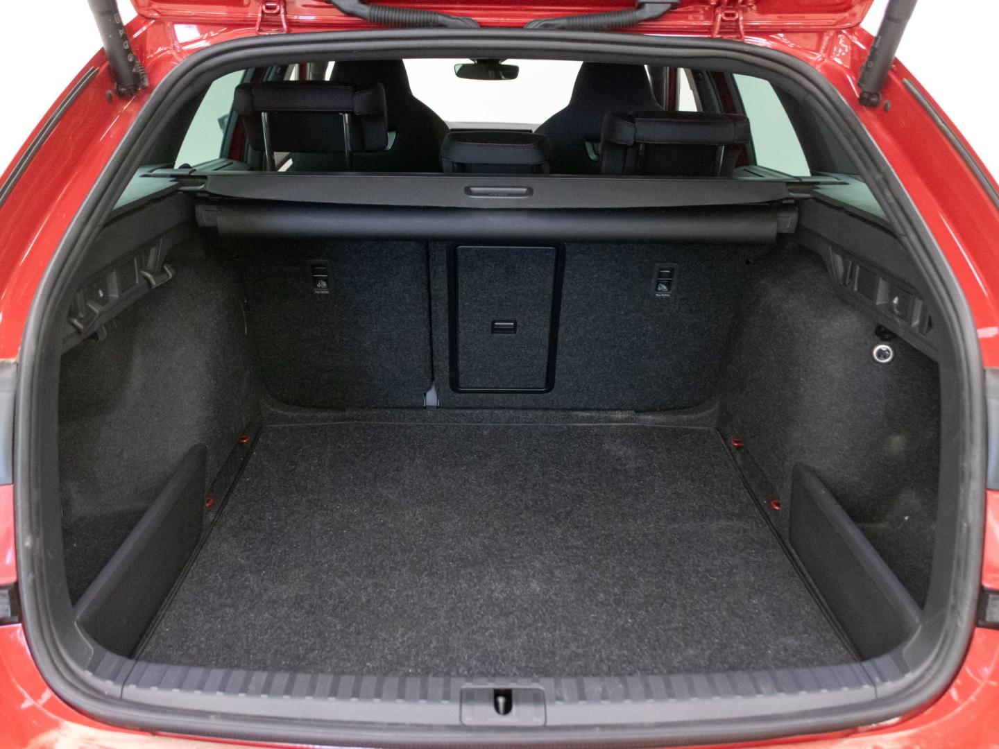 Skoda Octavia Combi 2.0 TSI 195 kW (265CV) DSG RS