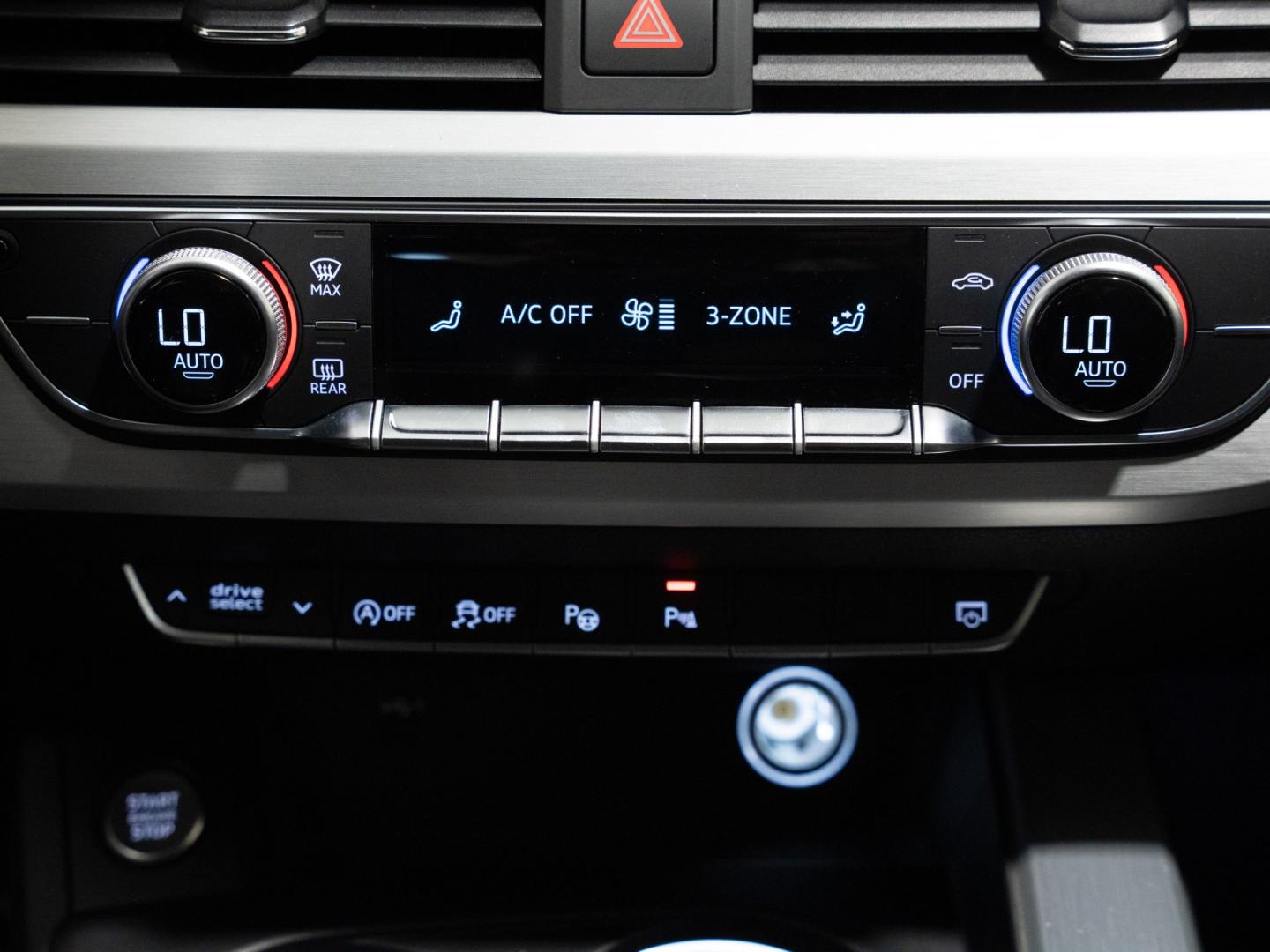 Audi A4 2.0 TDI quattro S tronic S line edition