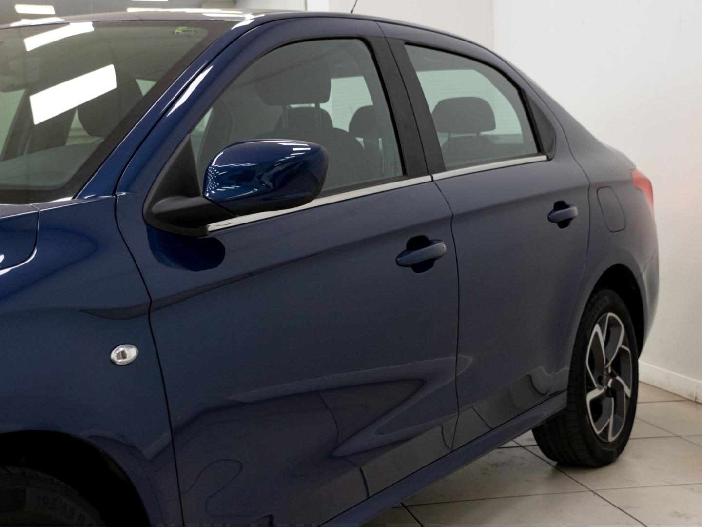 Citroen C-Elysée PureTech 60KW (82CV) Shine