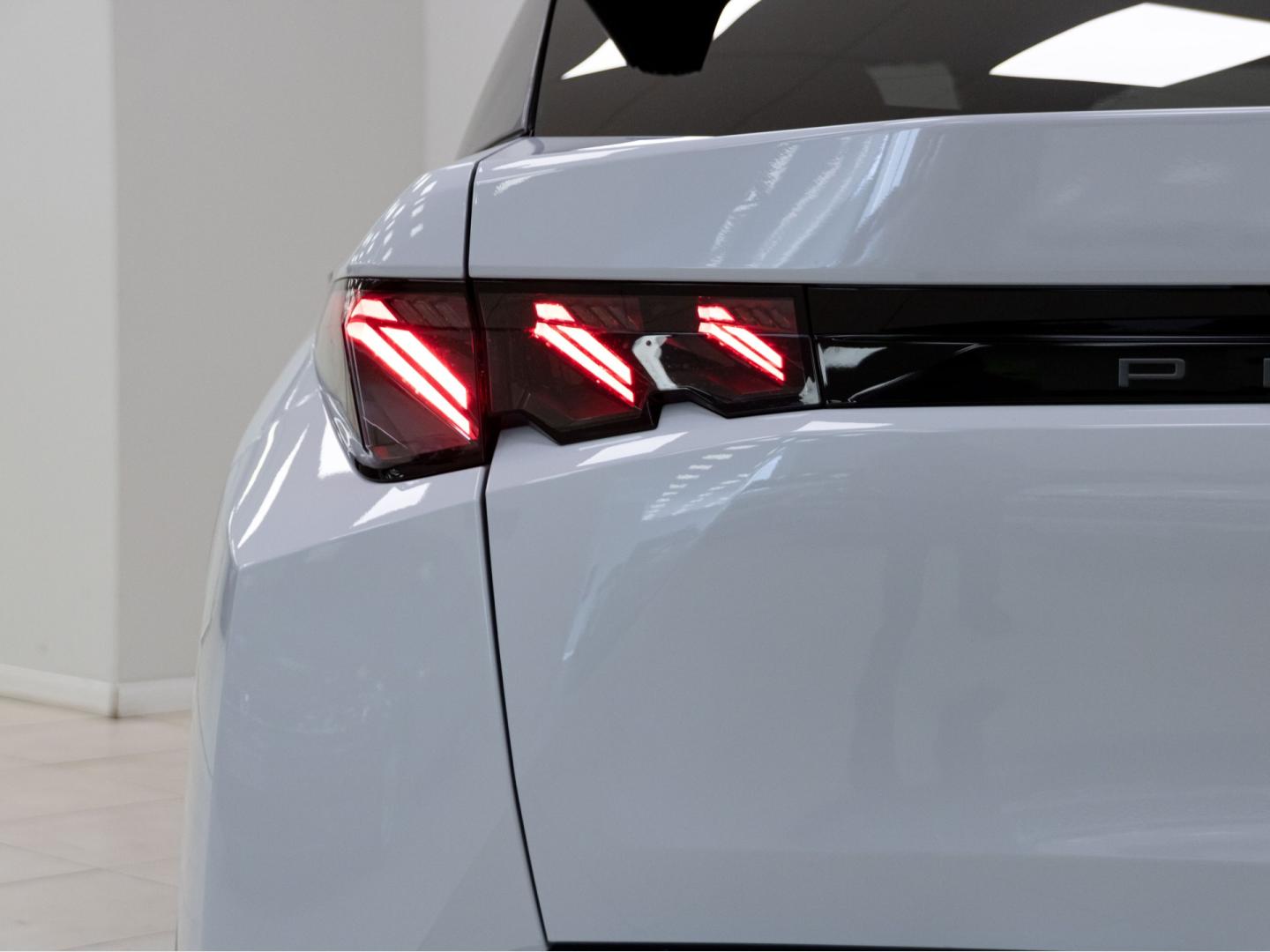 Peugeot 3008 1.2 107KW GT eDCS6