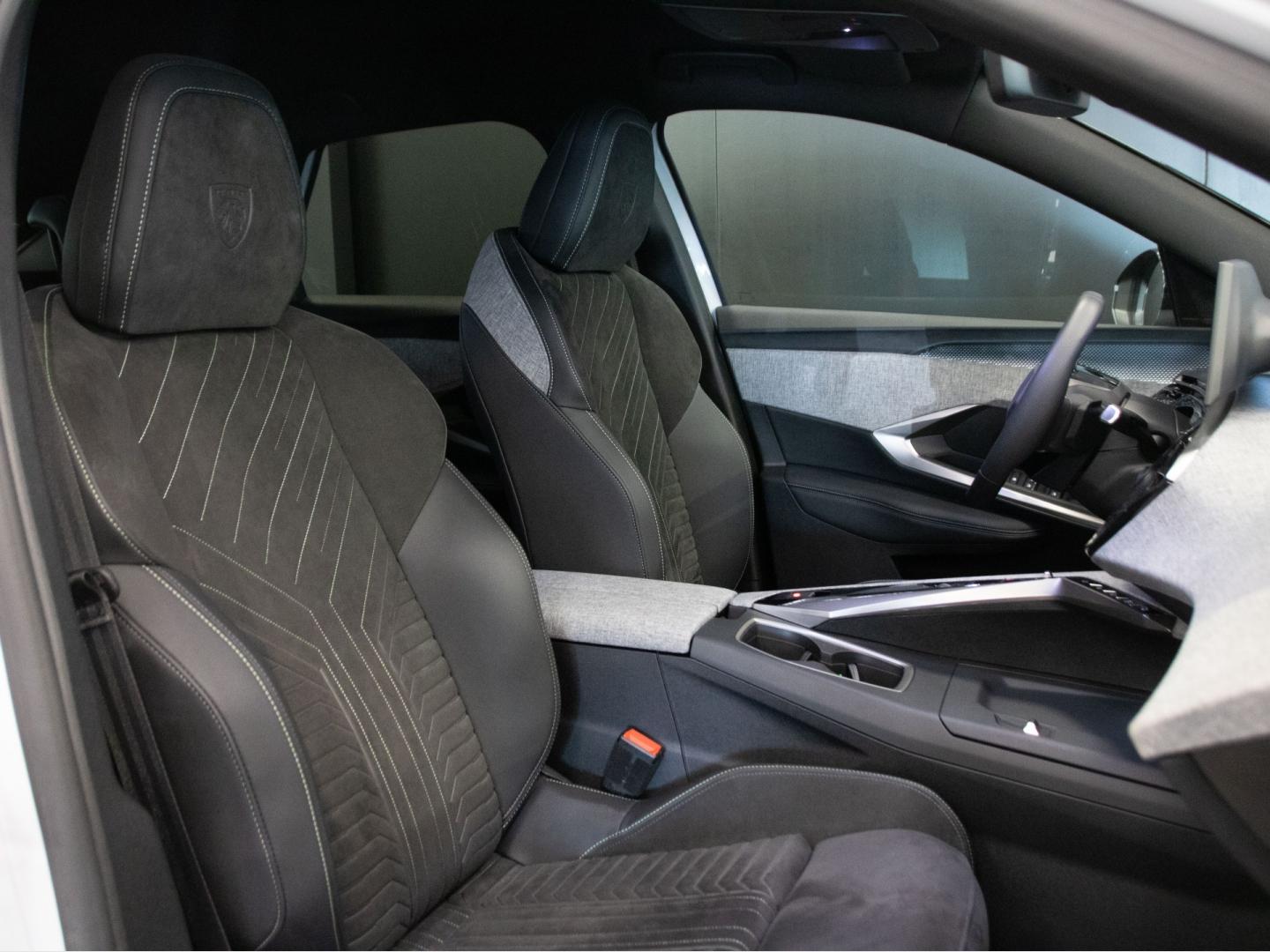 Peugeot 3008 1.2 107KW GT eDCS6
