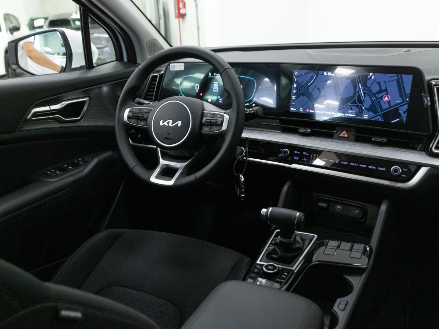 Kia Sportage 1.6 T-GDi MHEV 118kW (160CV) Business 4x2 DCT