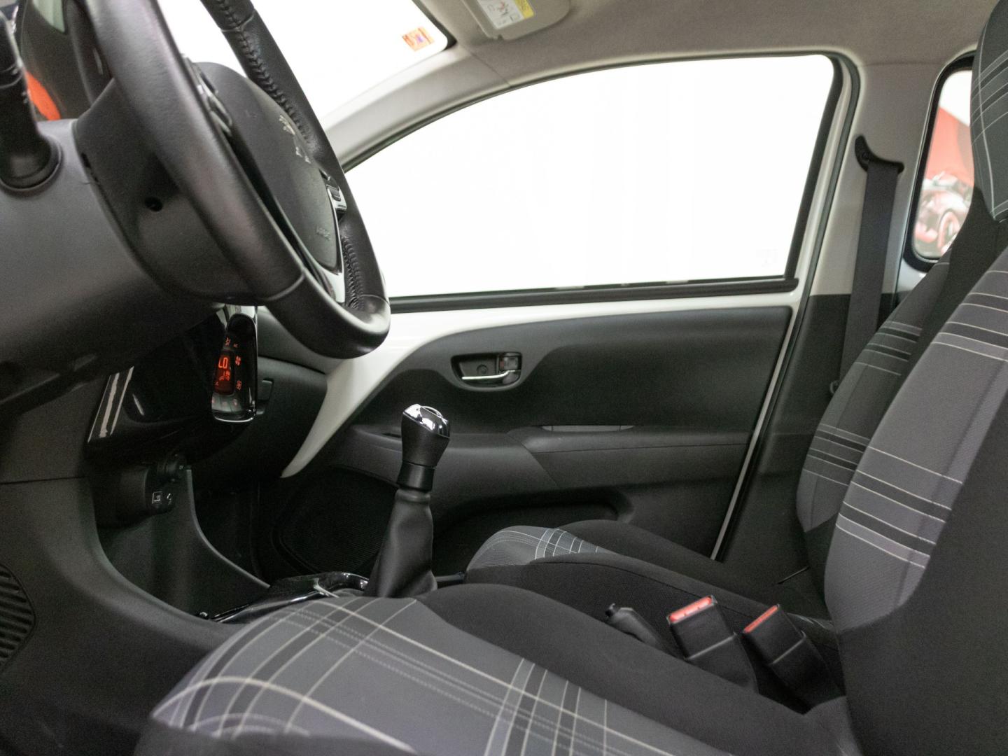 Peugeot 108 1.2 PureTech 60KW (82CV)