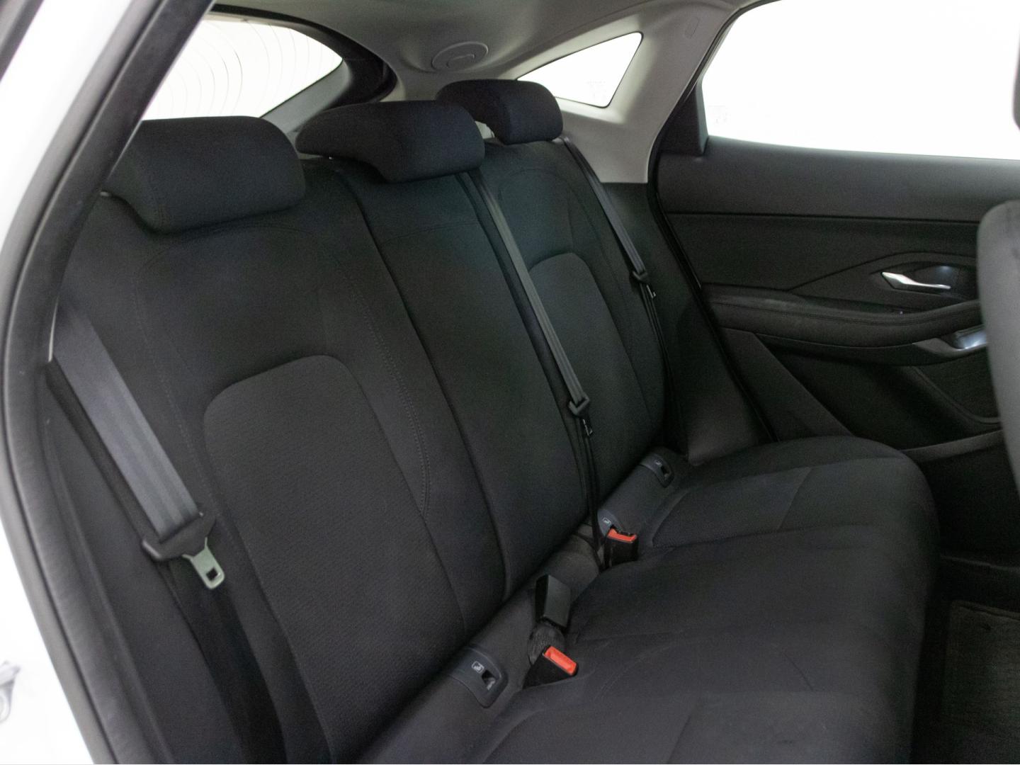Jaguar E-Pace 1.5P 160PS MHEV Auto