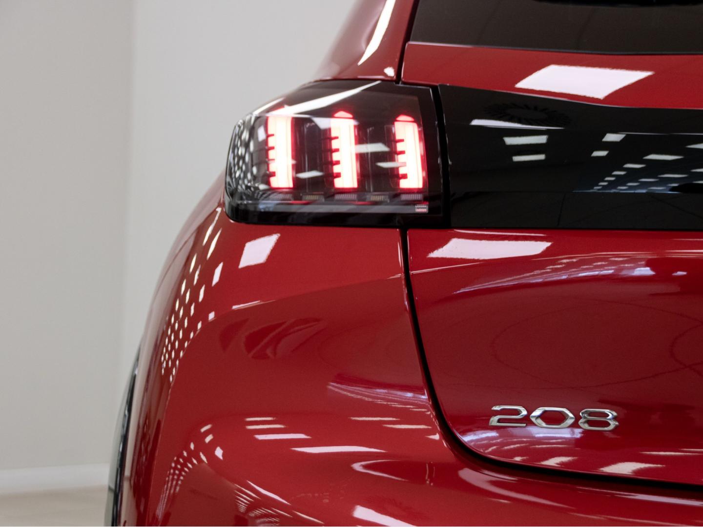 Peugeot 208 PureTech 73kW (100CV) GT