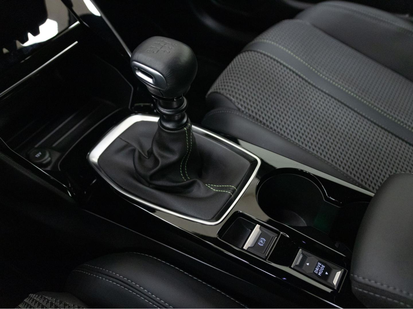 Peugeot 208 PureTech 73kW (100CV) GT