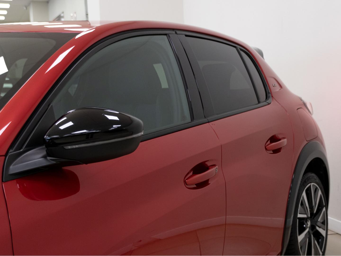 Peugeot 208 PureTech 73kW (100CV) GT