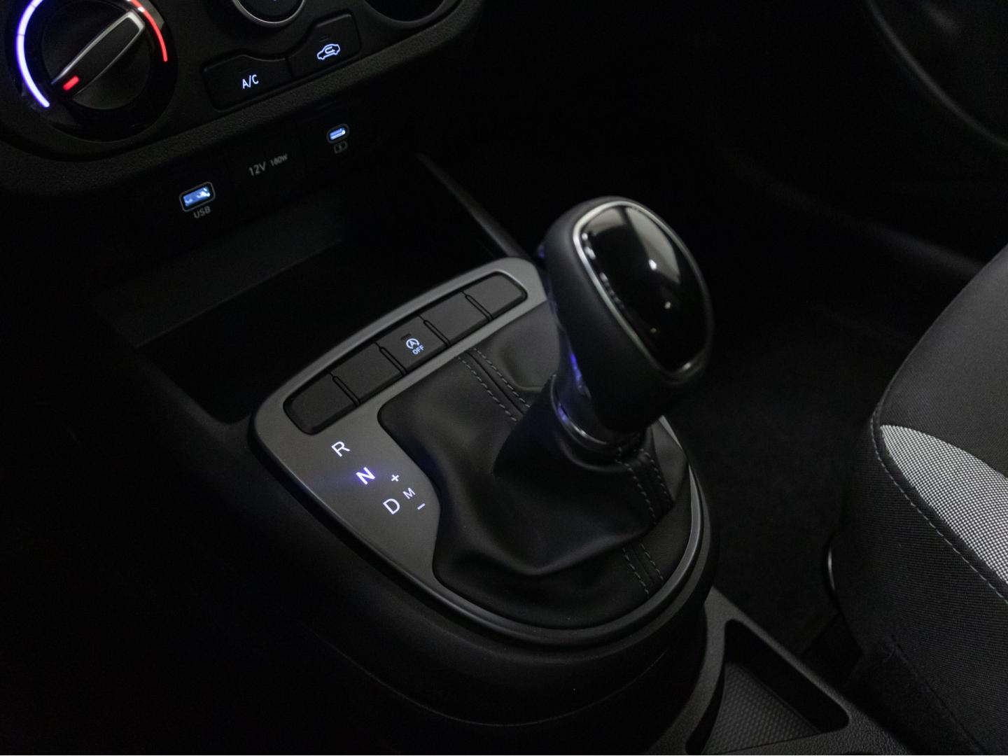 Hyundai i10 1.0 Klass AT