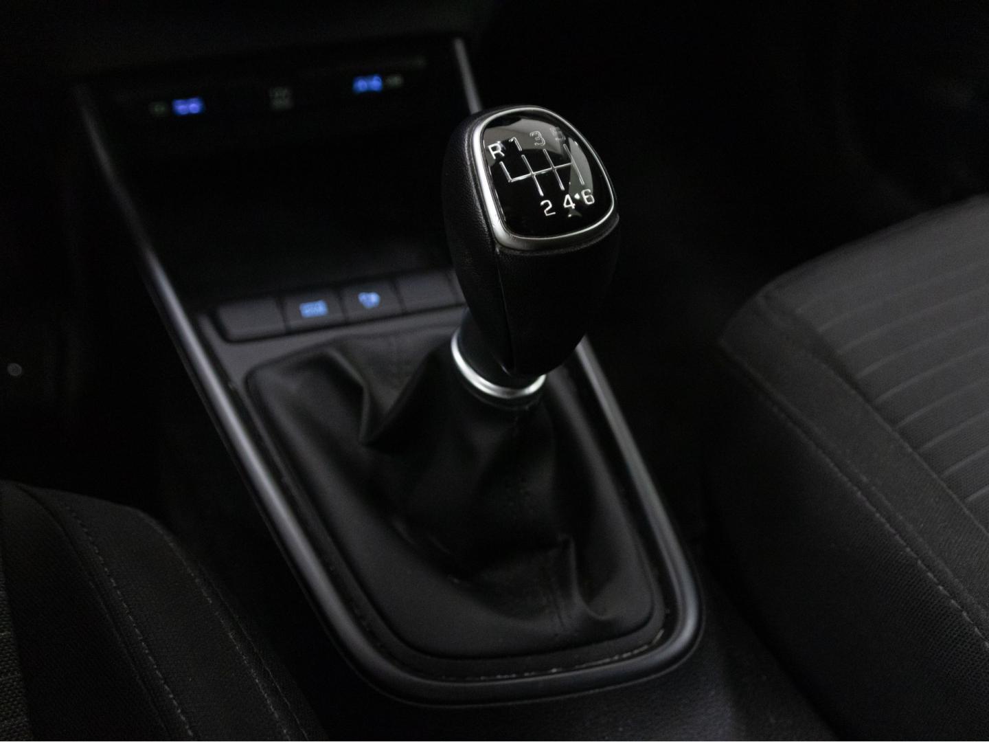 Hyundai i20 1.0 TGDI 74kW (100CV) 48V Klass