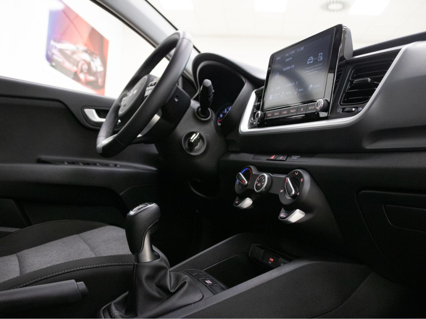 Kia Stonic 1.0 T-GDi 74kW MHEV iMT Concept Plus