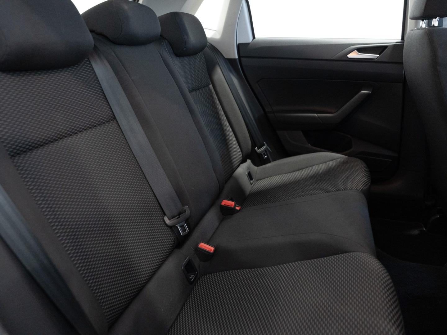 Volkswagen Polo Advance 1.0 59kW (80CV)