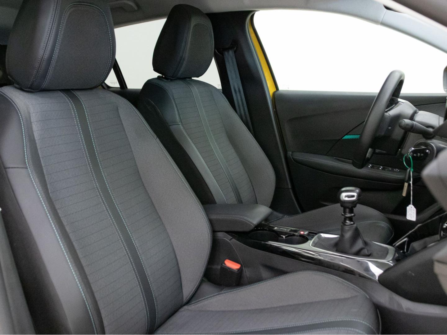 Peugeot 208 BlueHDi 73kW (100CV) Allure