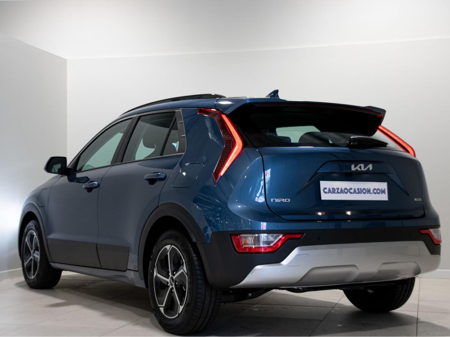 Kia Niro 1.6 GDi PHEV 135kW (183CV) Concept