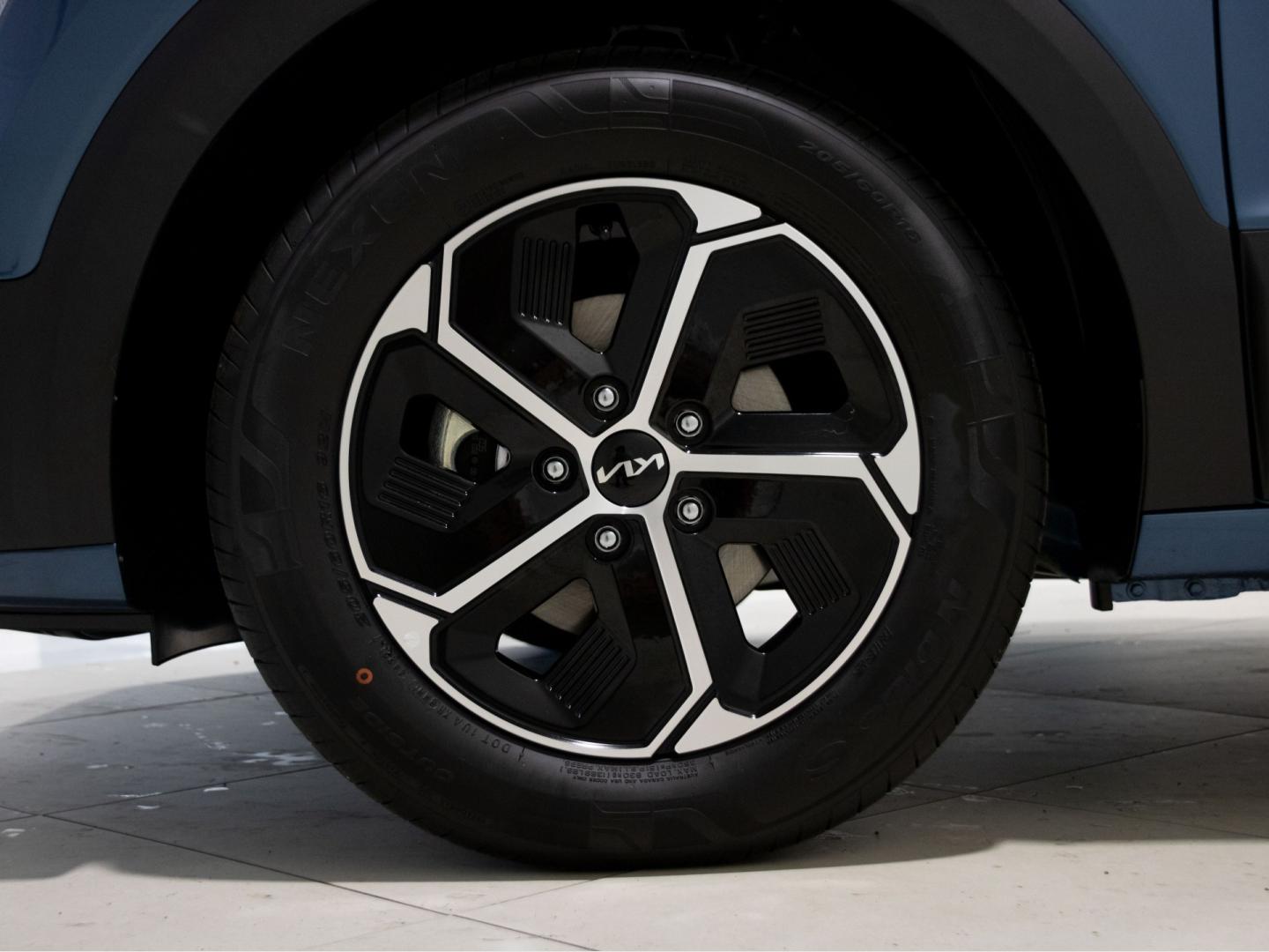 Kia Niro 1.6 GDi PHEV 135kW (183CV) Concept