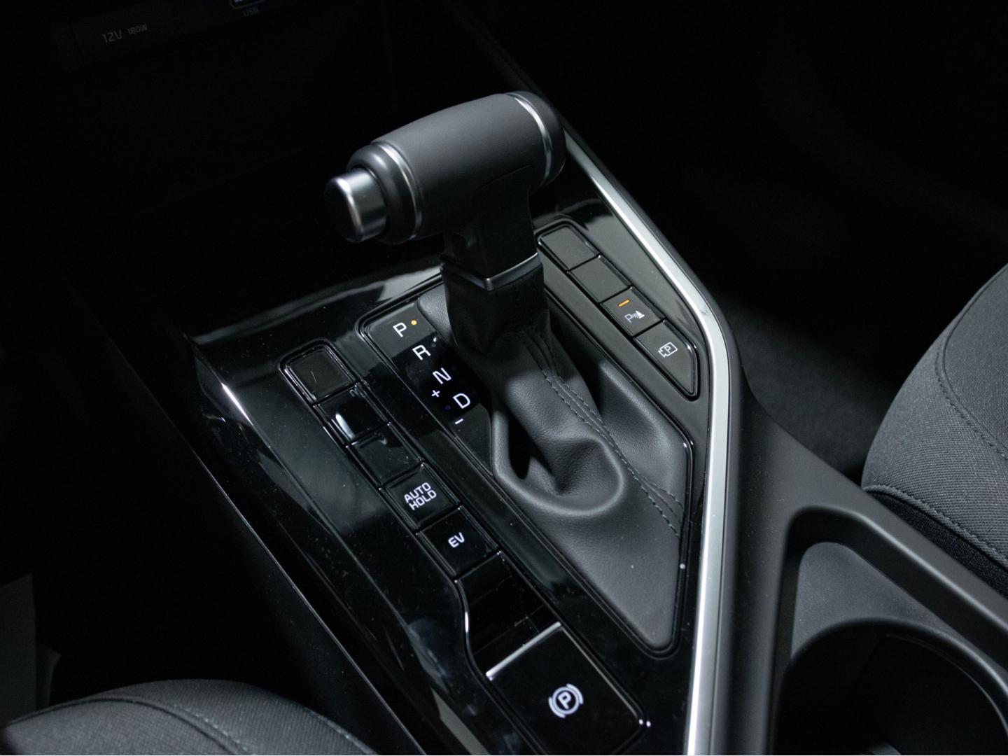 Kia Niro 1.6 GDi PHEV 135kW (183CV) Concept