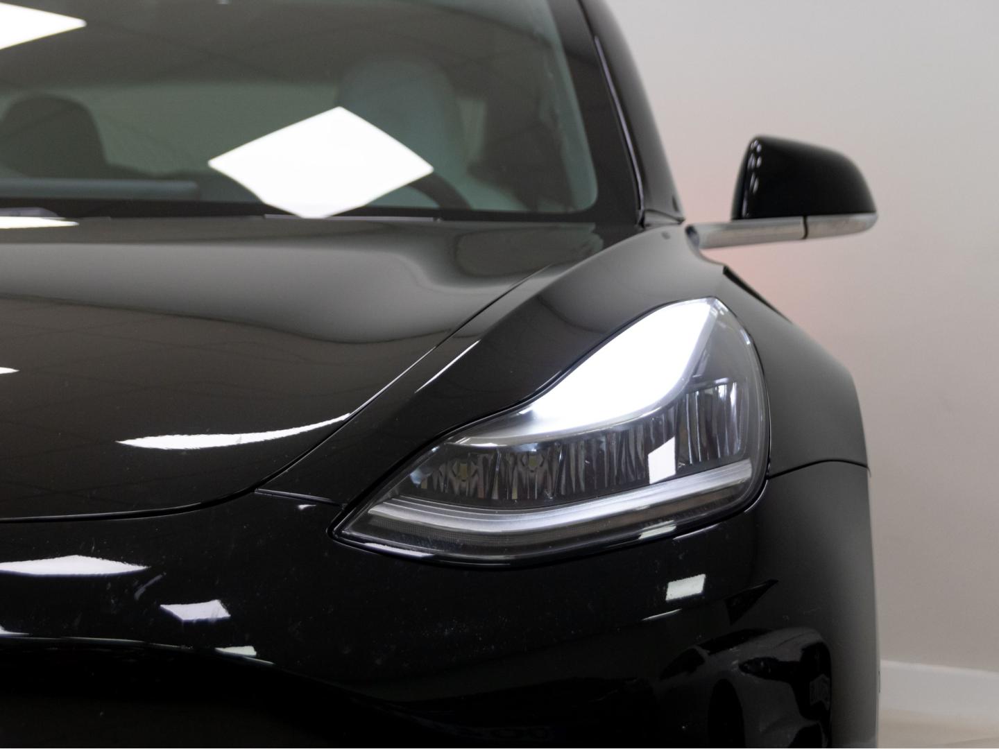 Tesla Model 3 Gran Autonomía RWD