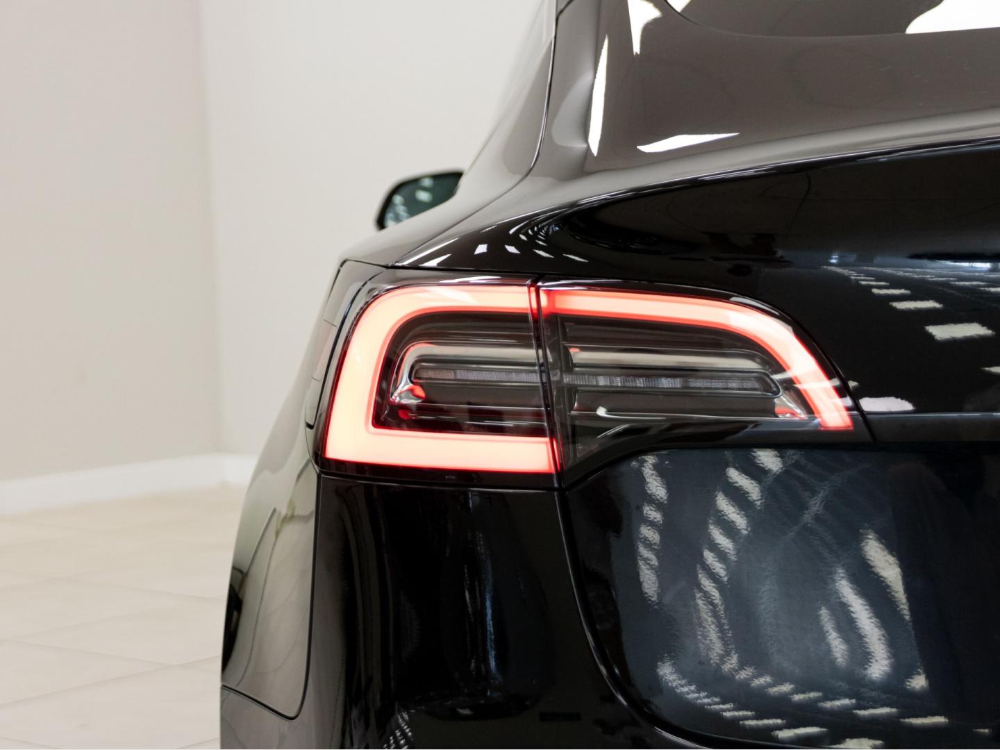 Tesla Model 3 Gran Autonomía RWD