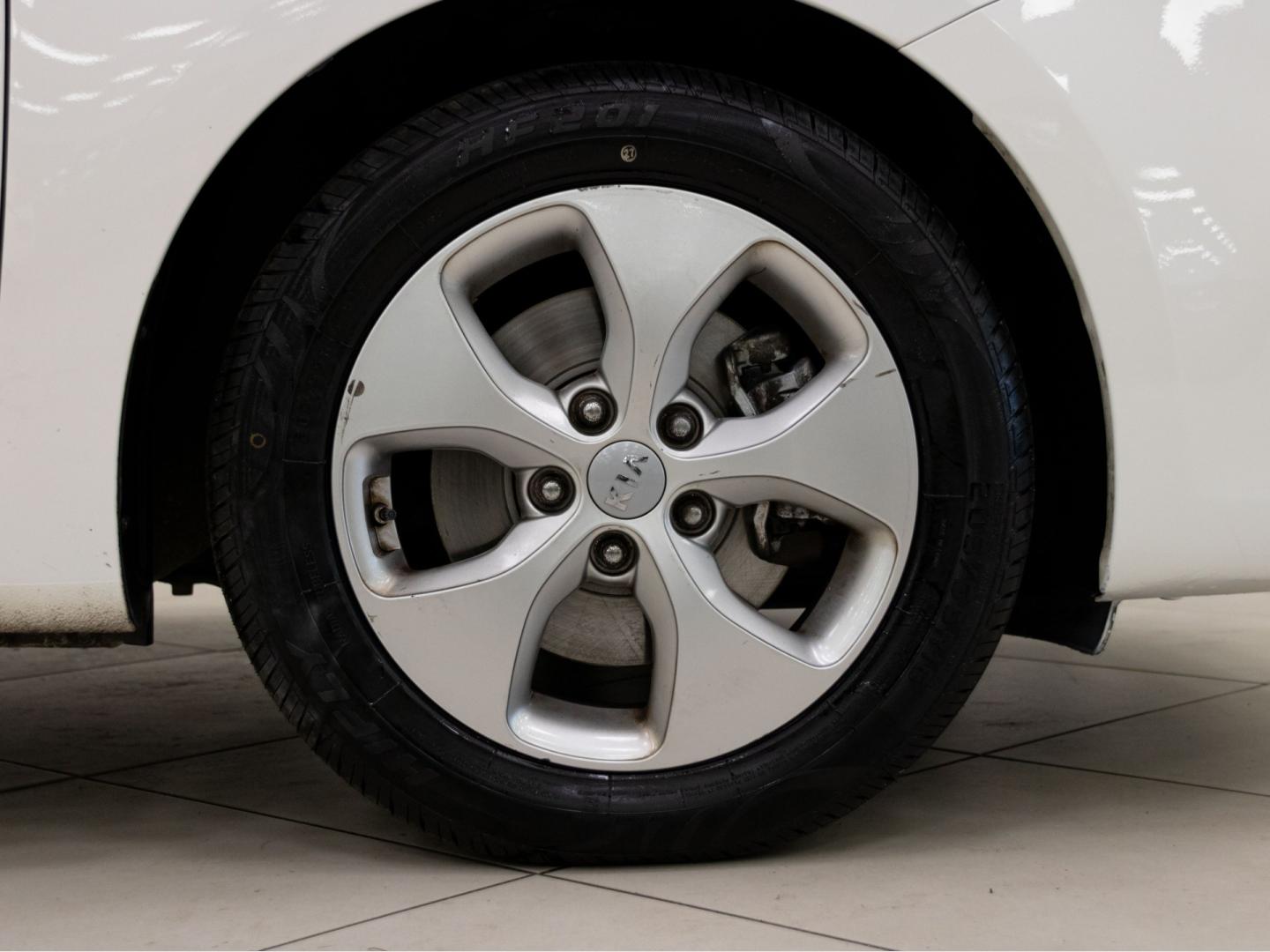 Kia Carens 1.7 CRDi VGT 115CV Concept Eco-Dynam 5pl