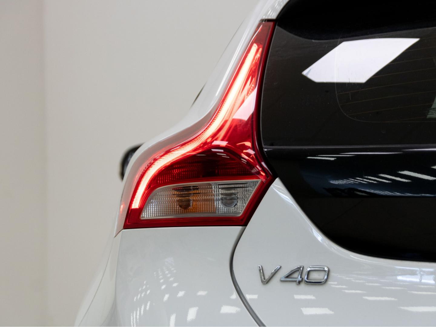 Volvo V40 Cross Country 1.6 D2 Kinetic