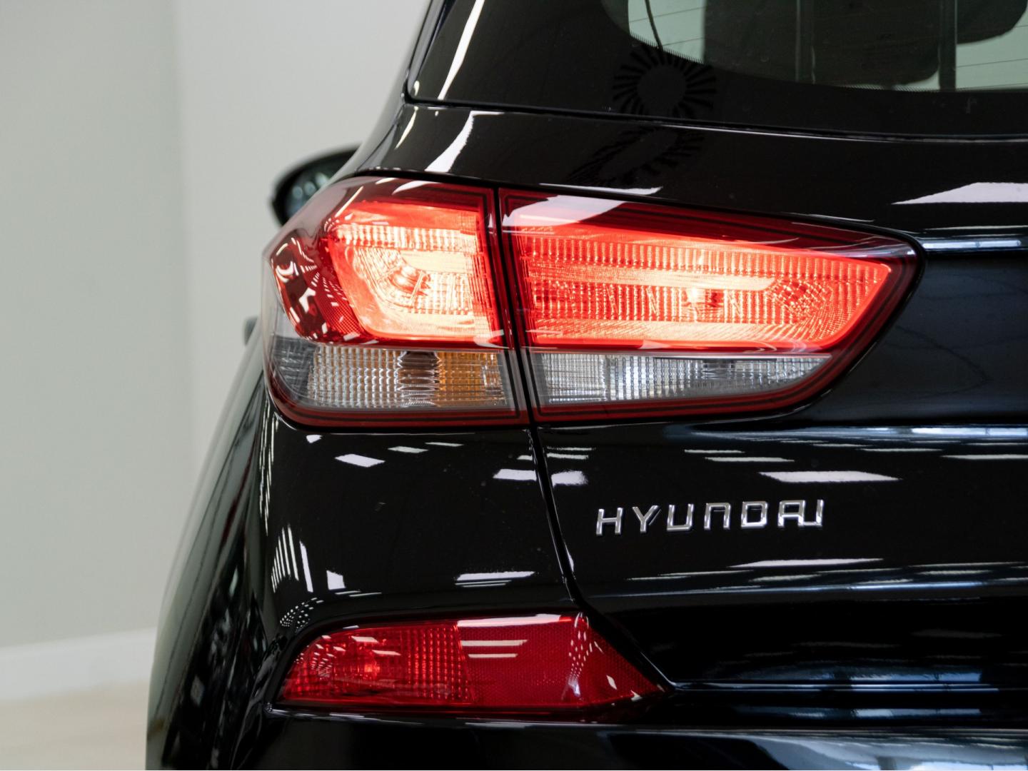 Hyundai i30 1.0 TGDI Klass LE