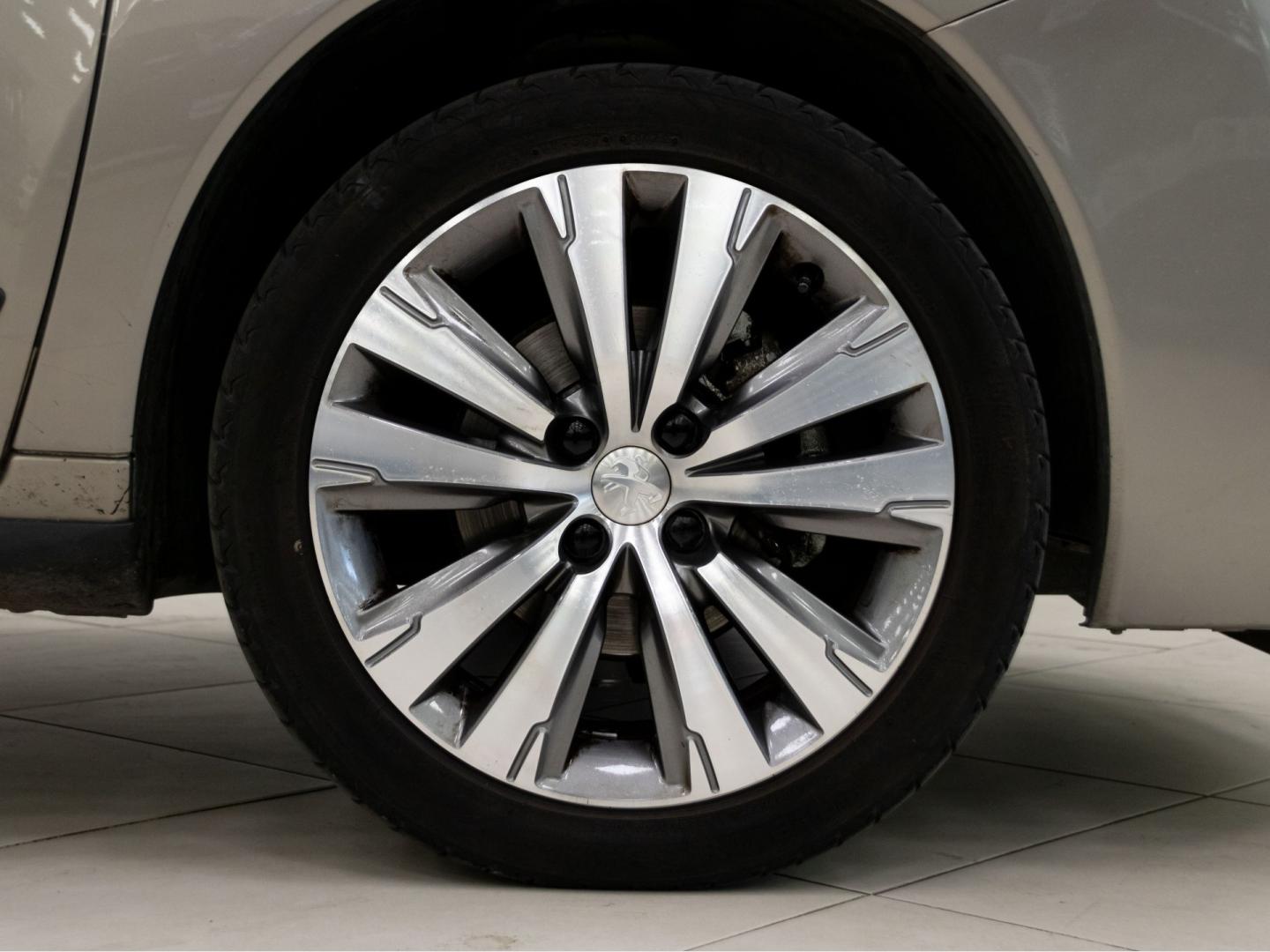 Peugeot 3008 Style 1.2 PureTech 130 S&S