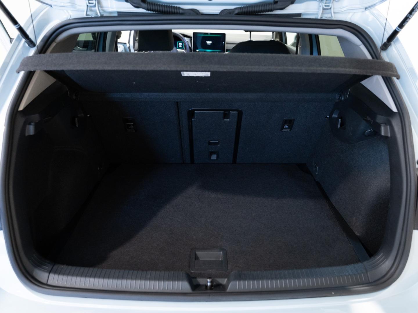 Volkswagen Golf "Más" 1.5 TSI 85kW (115CV)