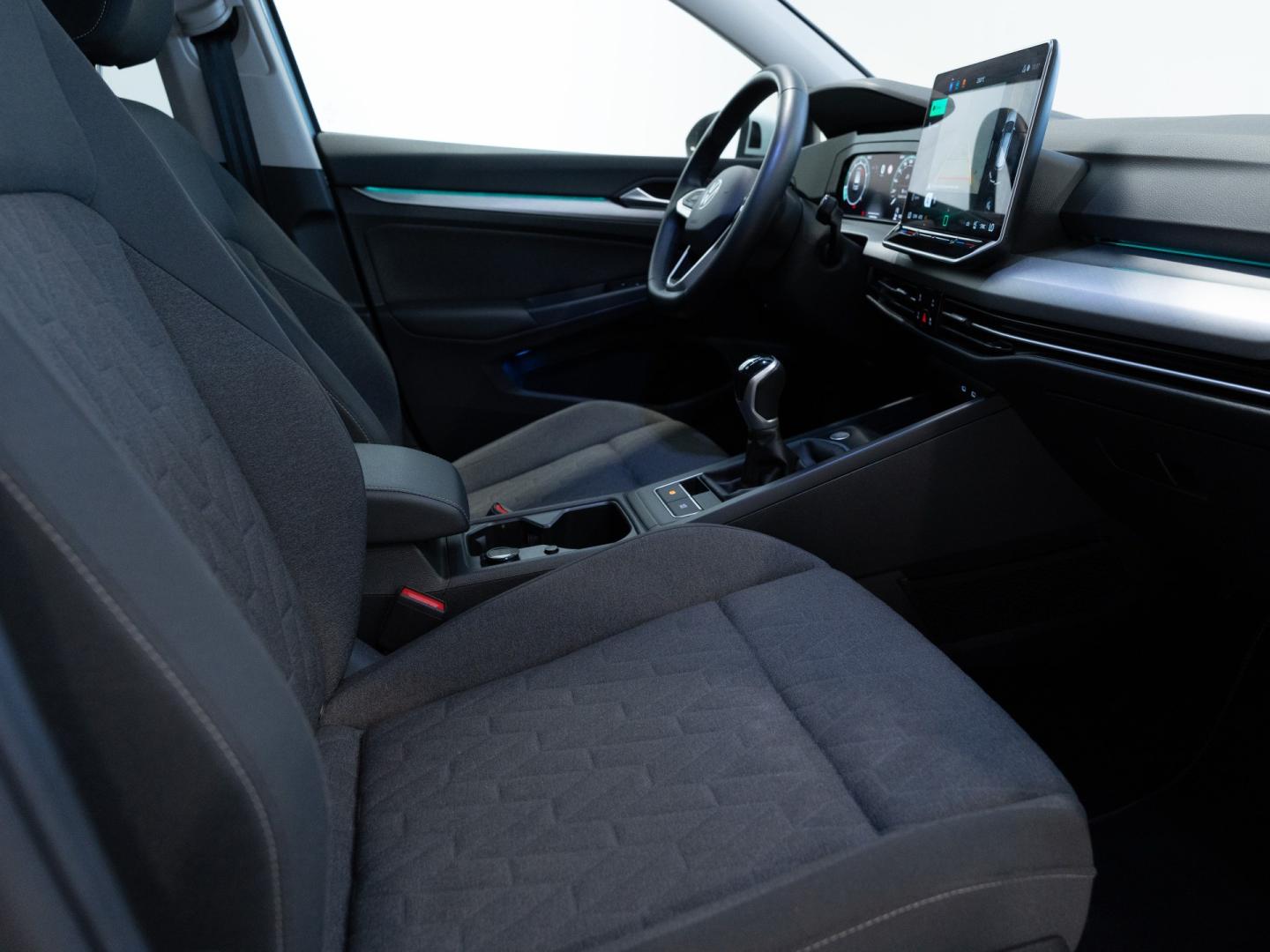 Volkswagen Golf "Más" 1.5 TSI 85kW (115CV)