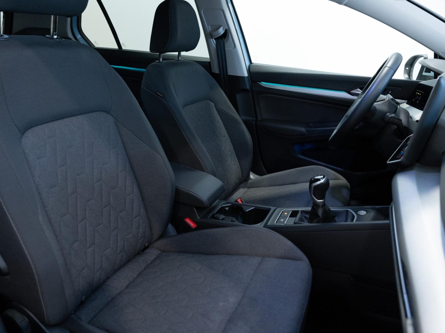 Volkswagen Golf "Más" 1.5 TSI 85kW (115CV)