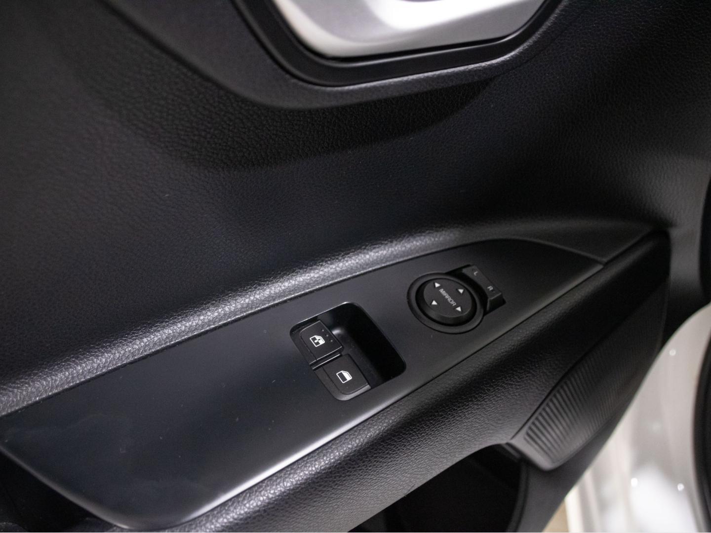 Kia Rio 1.2 CVVT 62kW (84CV) Concept
