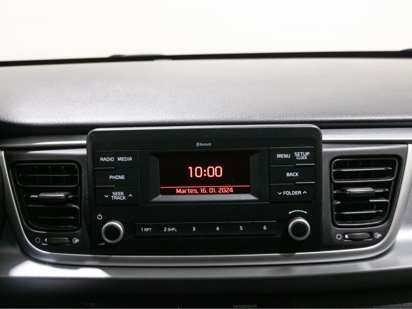 Kia Rio 1.2 CVVT 62kW (84CV) Concept