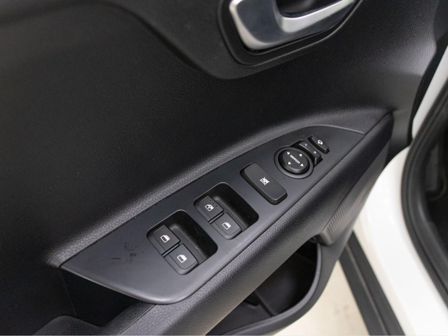 Kia Stonic 1.0 T-GDi 74kW (100CV) Drive