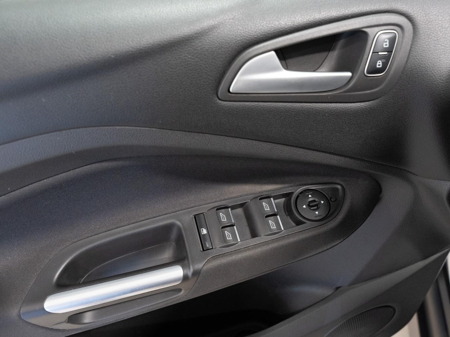 Ford C-Max 1.0 EcoBoost 92kW (125CV) Titanium