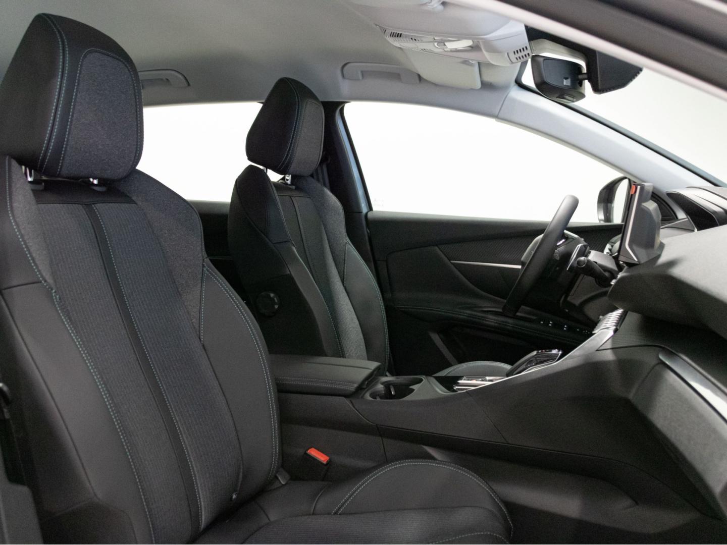 Peugeot 3008 1.5 BlueHDi 96kW S&S Allure Pack EAT8
