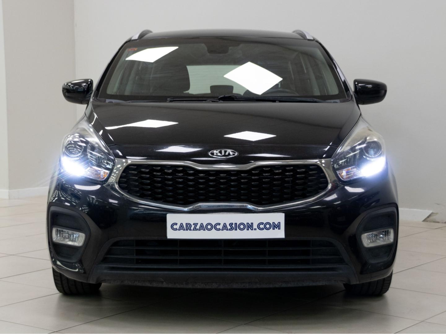Kia Carens 1.6 GDi 99kW (135CV) Concept
