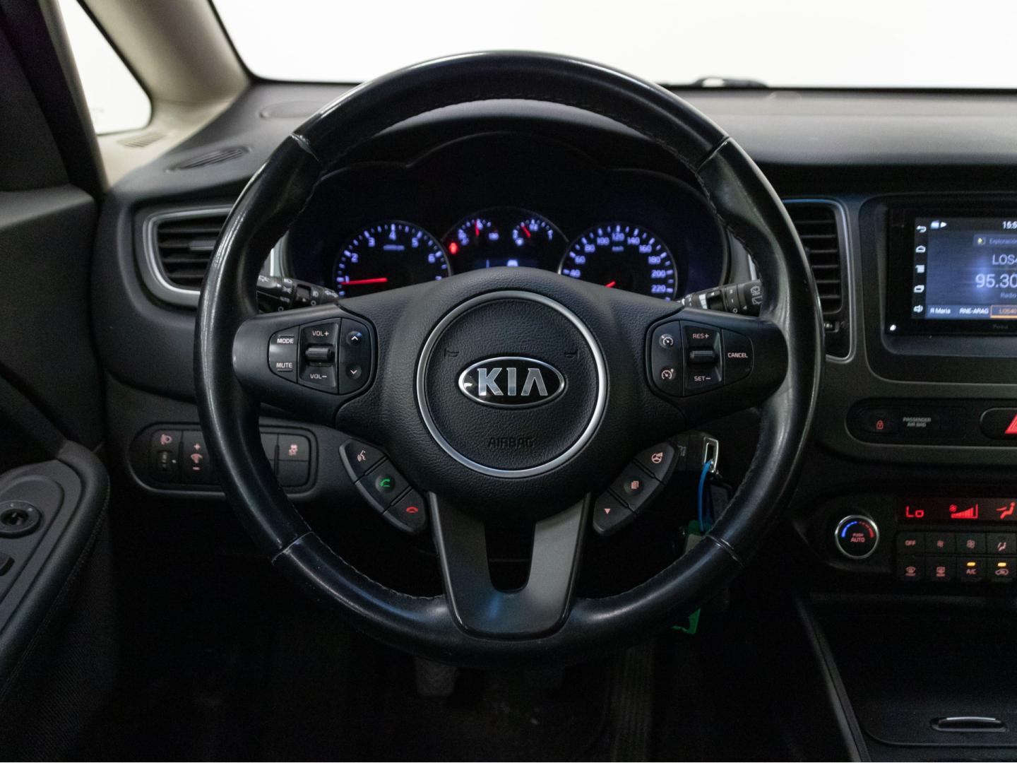 Kia Carens 1.6 GDi 99kW (135CV) Concept
