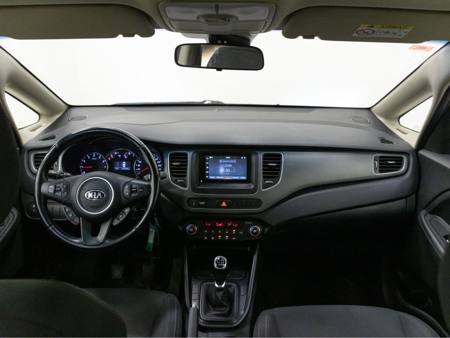 Kia Carens 1.6 GDi 99kW (135CV) Concept