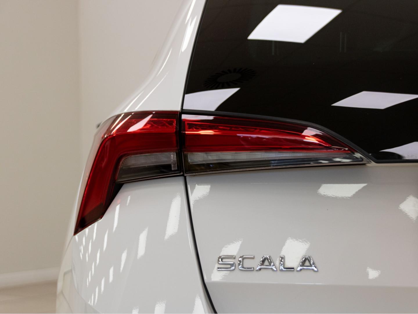 Skoda Scala 1.0 TSI 81KW (110 CV) Ambition