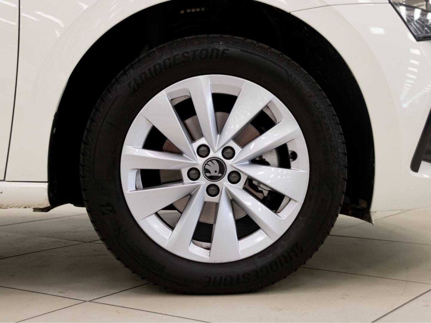 Skoda Scala 1.0 TSI 81KW (110 CV) Ambition