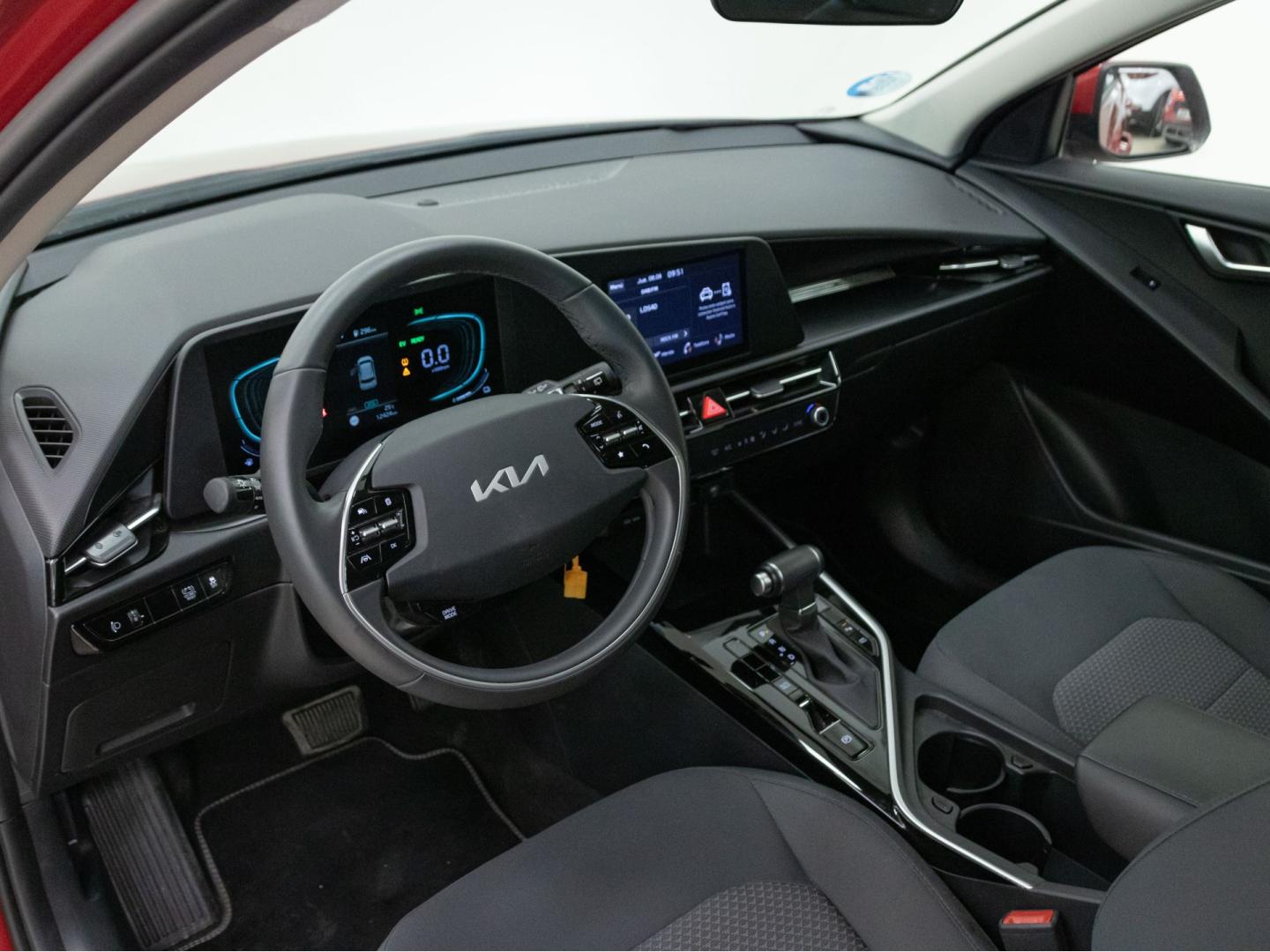 Kia Niro 1.6 GDi HEV 104kW (141CV) Concept
