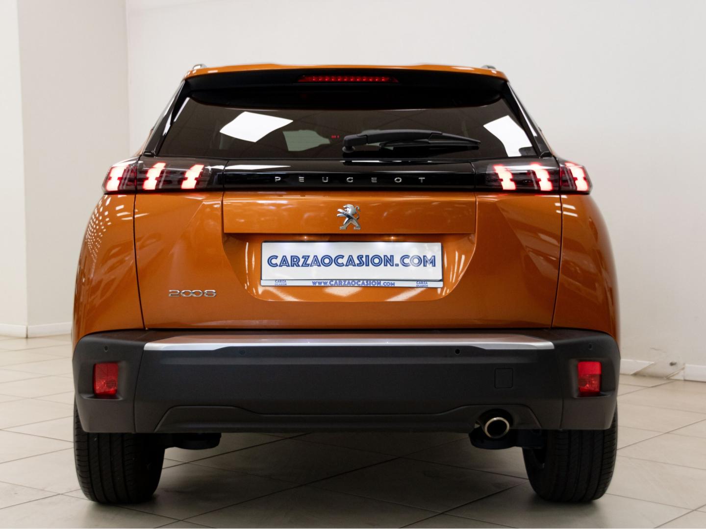 Peugeot 2008 Allure Puretech 100 S&S 6 Vel. MAN