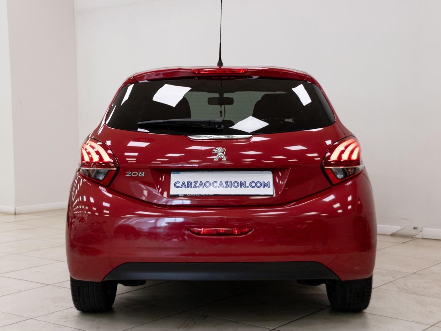 Peugeot 208 5P STYLE 1.2L PureTech 60KW (82CV)
