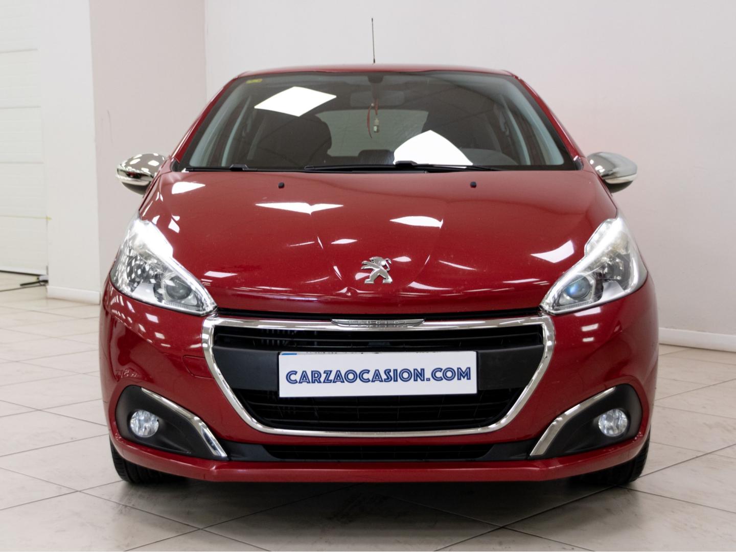 Peugeot 208 5P STYLE 1.2L PureTech 60KW (82CV)
