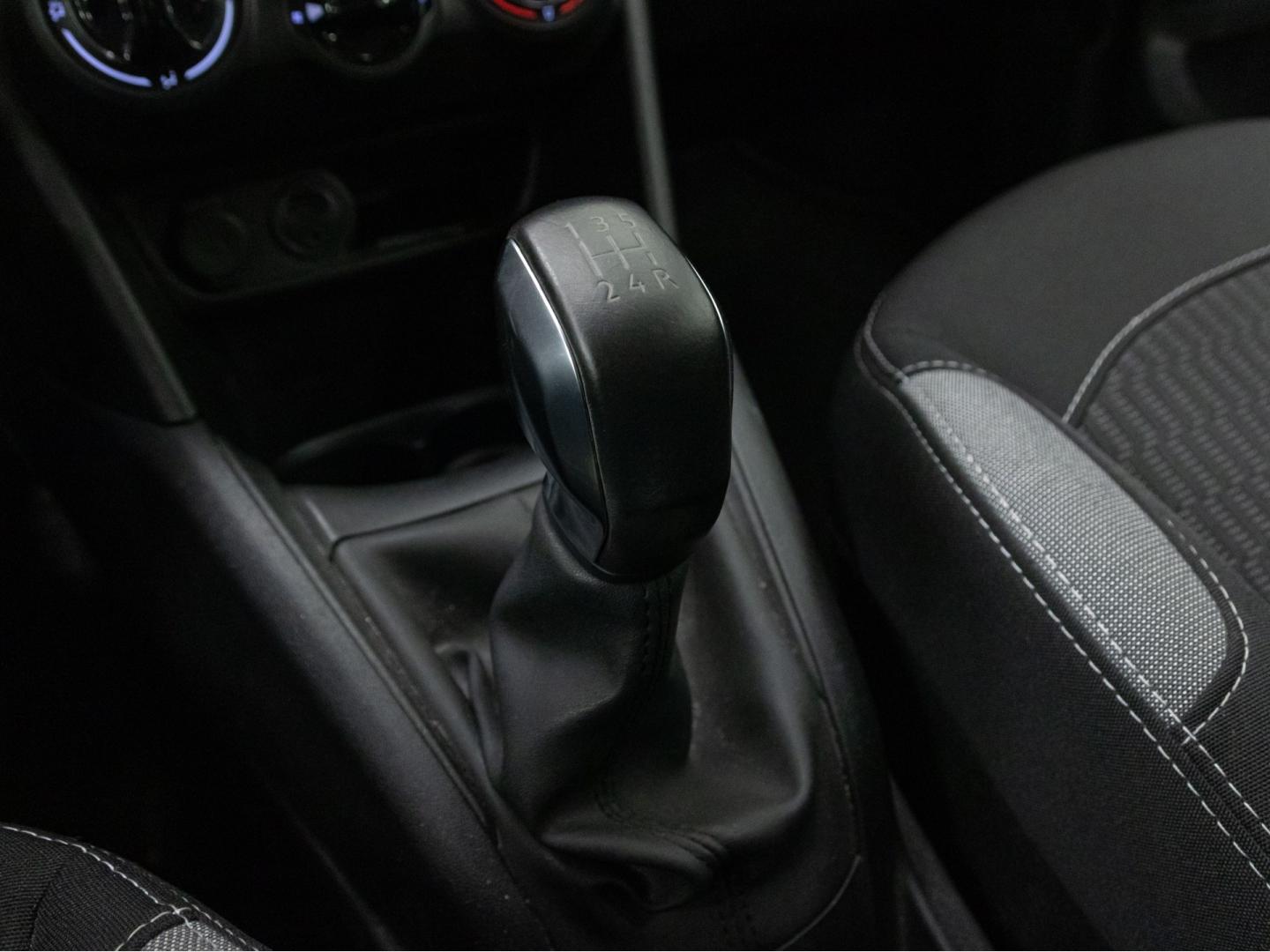 Peugeot 208 5P STYLE 1.2L PureTech 60KW (82CV)